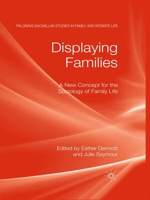 cover image of Displaying Families